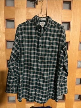 L.L. Bean Men’s Green Plaid Button-Down Shirt, LT